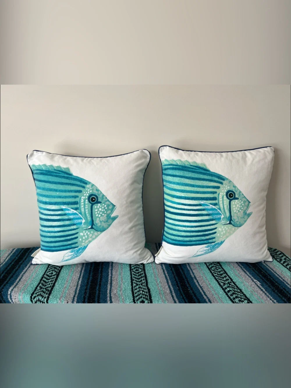 Max Studio Home Blue Coastal Fish Throw Pillows 20x20 Set of 2 🐠